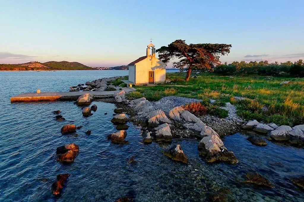 Sea And Sun Pakostane Apartment Croatia