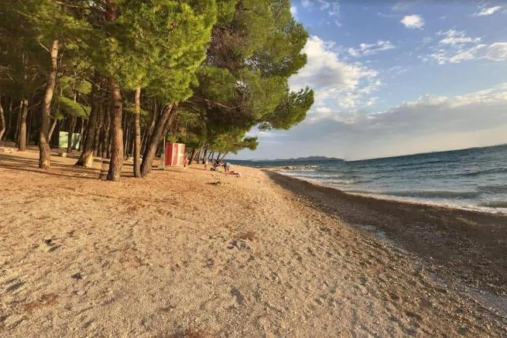 Sea And Sun Pakostane Apartment